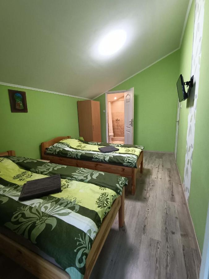 Toelgyfa Vendeghaz Hotel บาลาตอนส์เซแปซด์ ภายนอก รูปภาพ